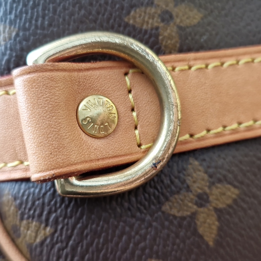 Louis Vuitton Brown Monogram Round Bag  Bandouliere 30. WITHOUT A STRAP. - Picture 12 of 16